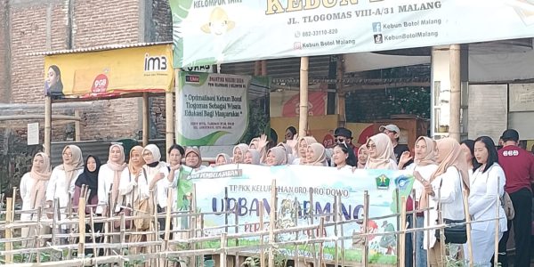 Study Tiru Urban Farming ke Taman Botol Tlogomas, Solikin: TP PKK Harus Bisa Lakukan ini